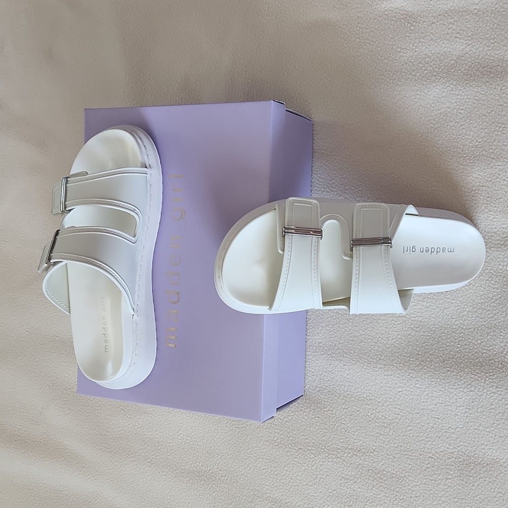 Madden Girl women's slip-on